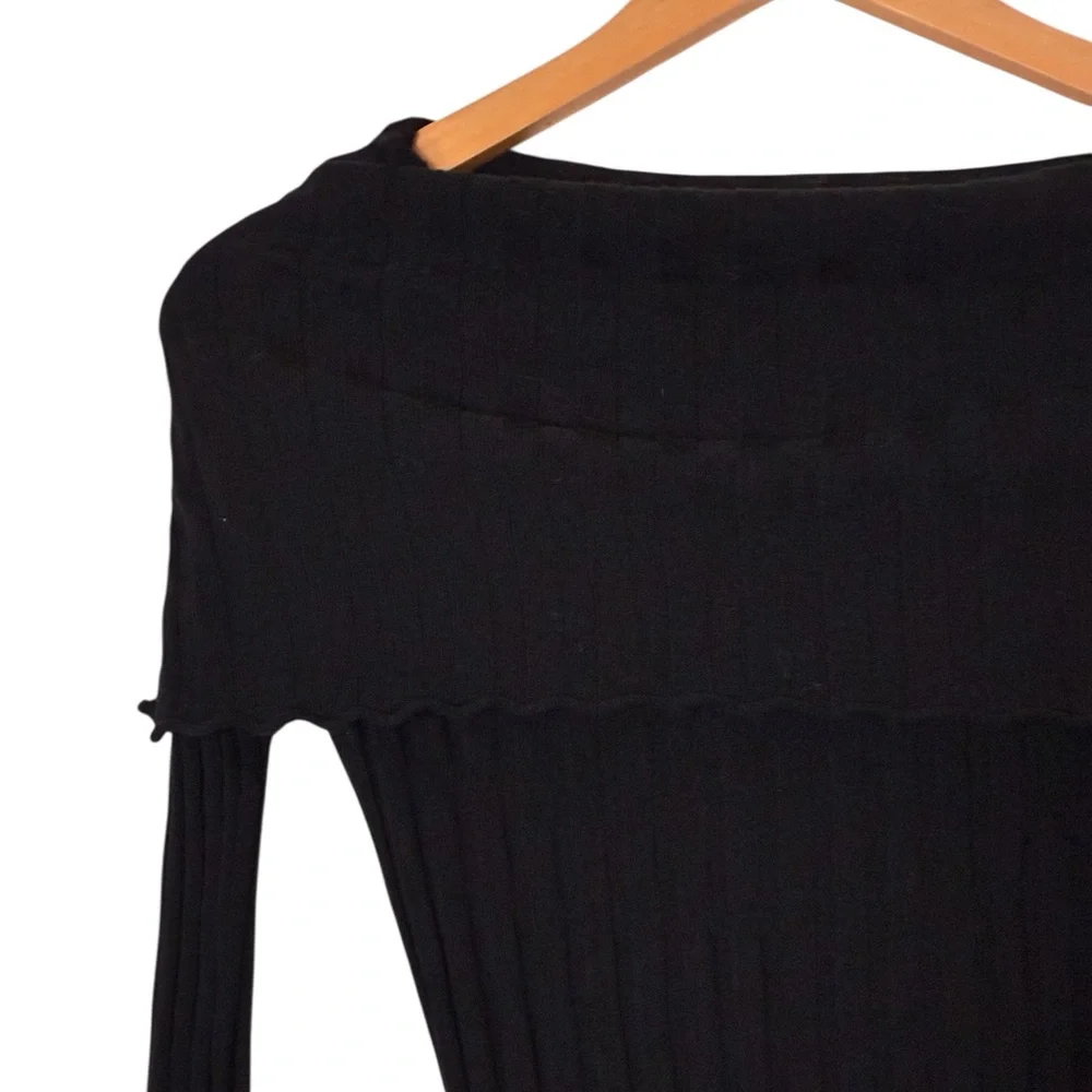 Guess | Like new cowl neck off the shoulder rib knit long sleeve sheer top - Picture 2 of 13